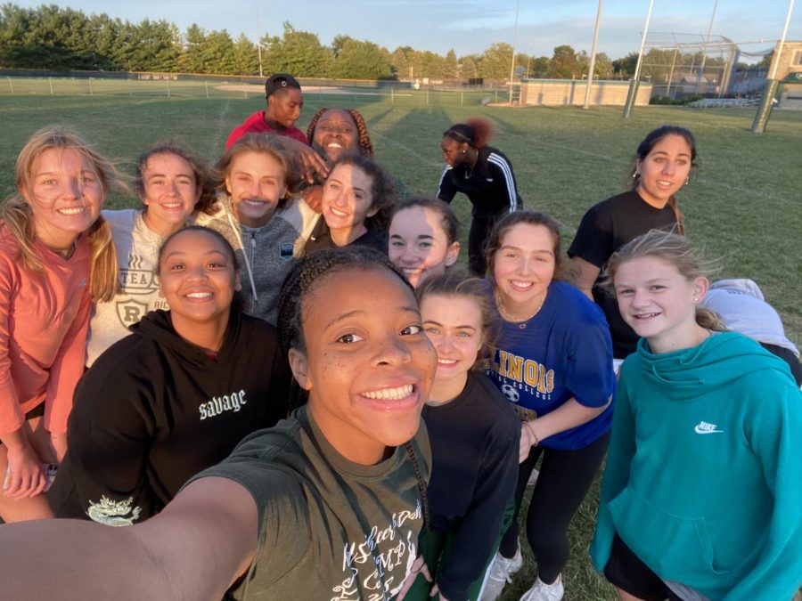 Senior team after a powderpuff practice